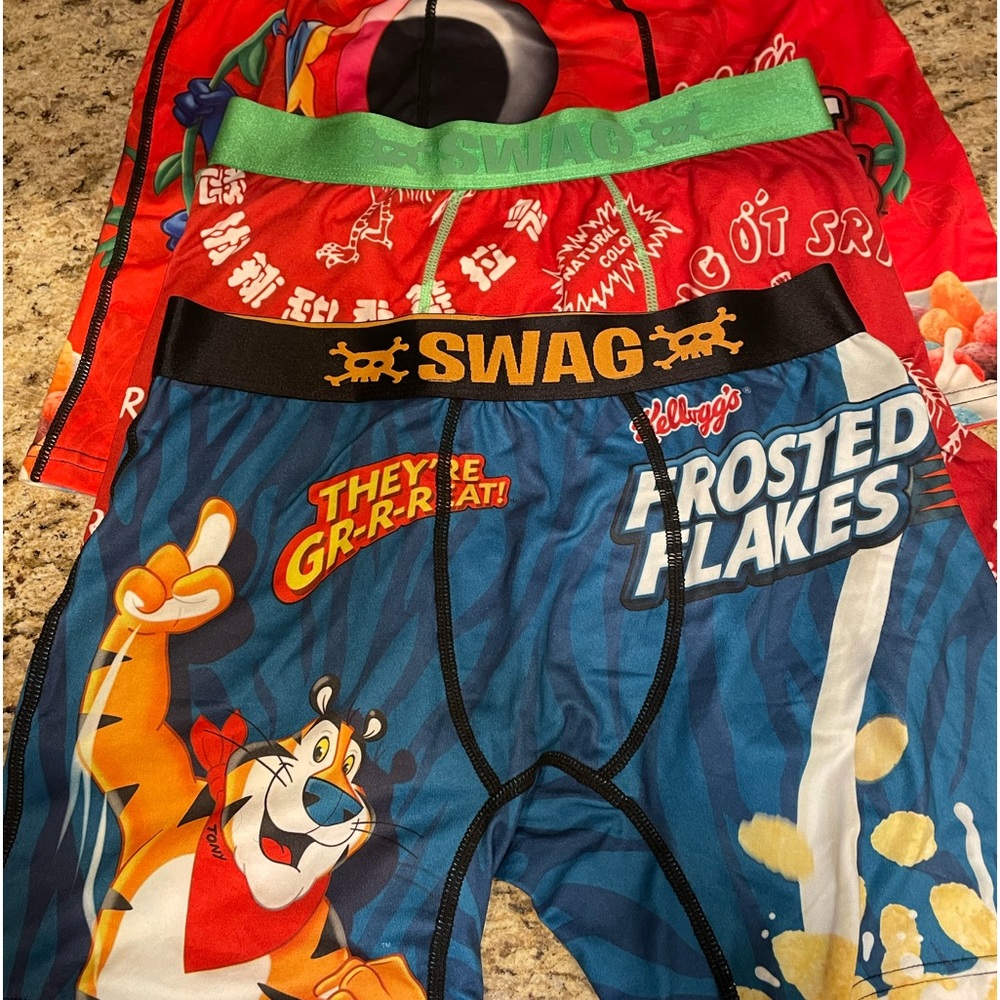 Set of 3 Men’s Medium novelty boxer briefs